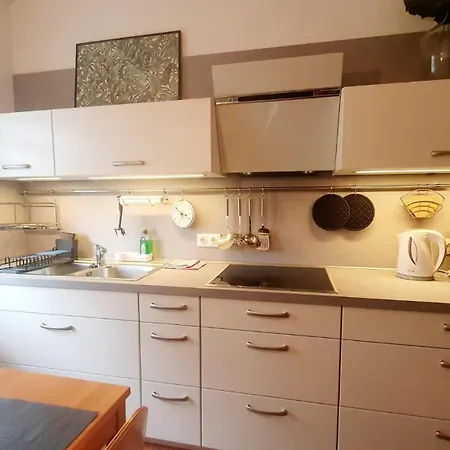 Im Gruenen Apartman