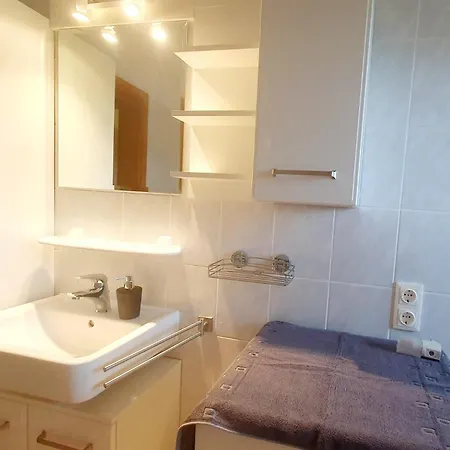 Apartment Im Grünen Halbendorf