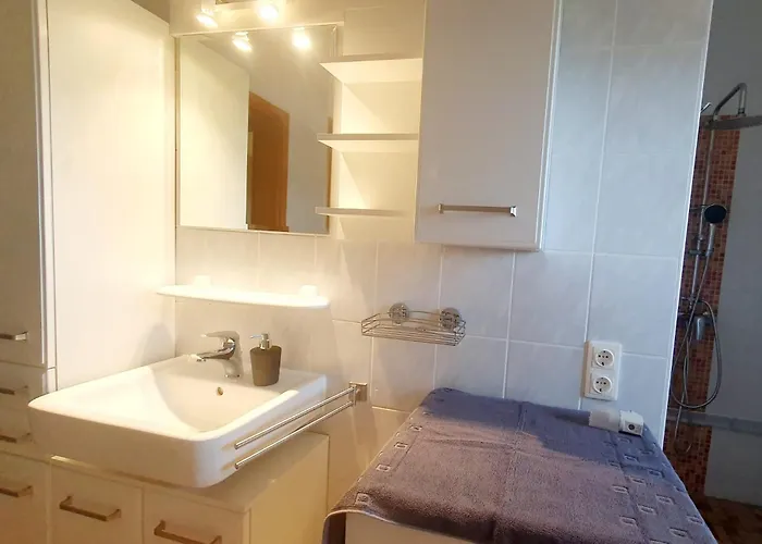 Appartement Im Gruenen Halbendorf